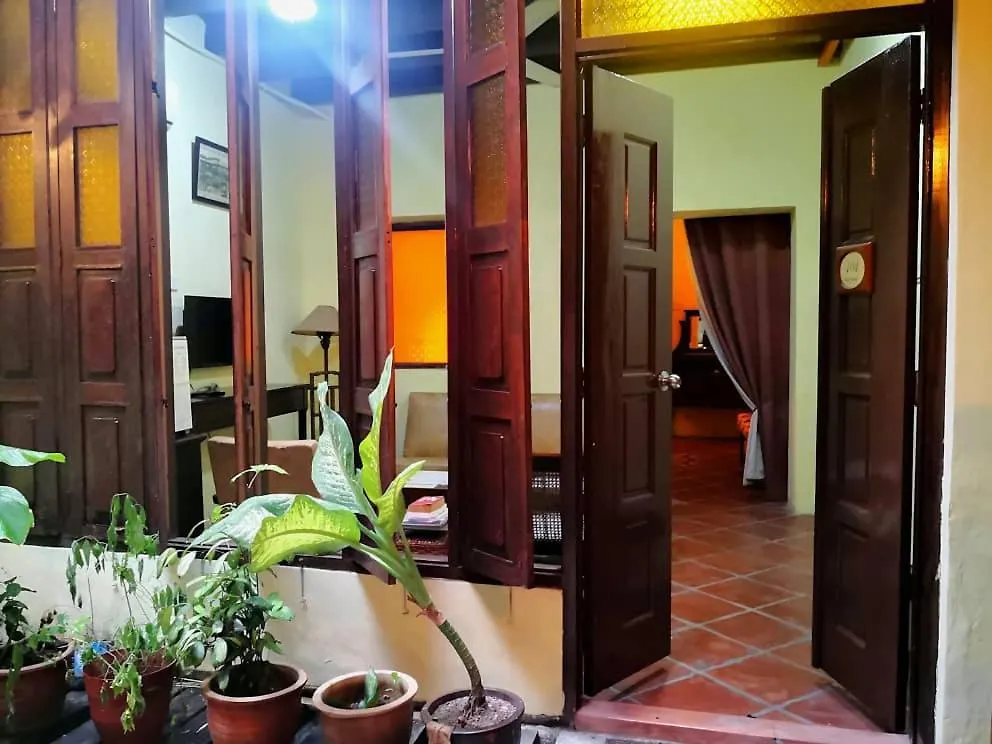 Отель Cintra House Джорджтаун