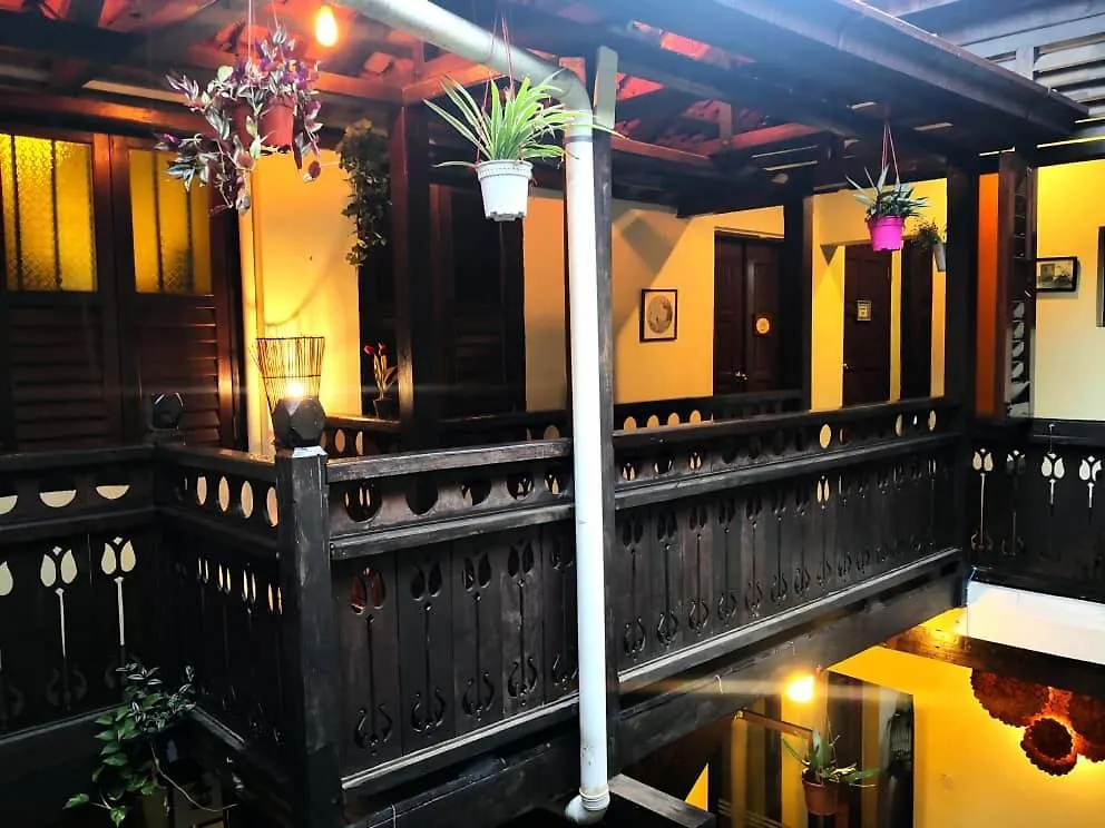 Отель Cintra House Джорджтаун 2*,